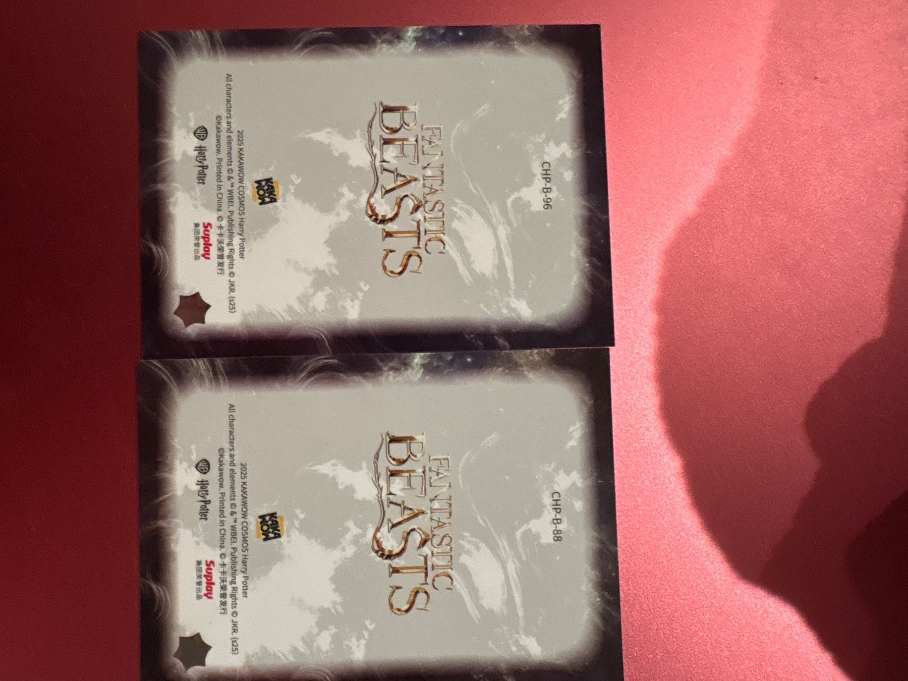 Carte collezionabili: Fantastic Beasts Trading Cards – Nuovo (secondo la descrizione) da Schindellegi venduto da lea_kjf5 1