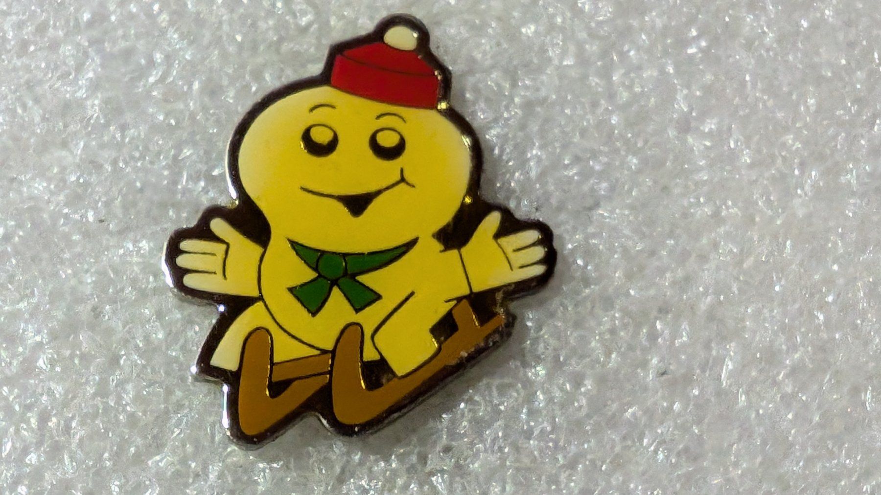 Placchette & Badge: Ansteckpin 219: Maga Bio – Usato da Oppligen venduto da Pin-Fall-Shop