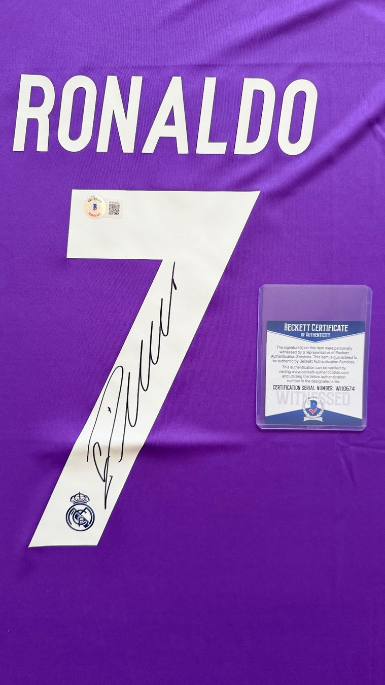 Autografi: Real Madrid Ronaldo Original Autogramm Beckett – Nuovo e nell'imballaggio originale da Bachenbülach venduto da inn_5kmg 2