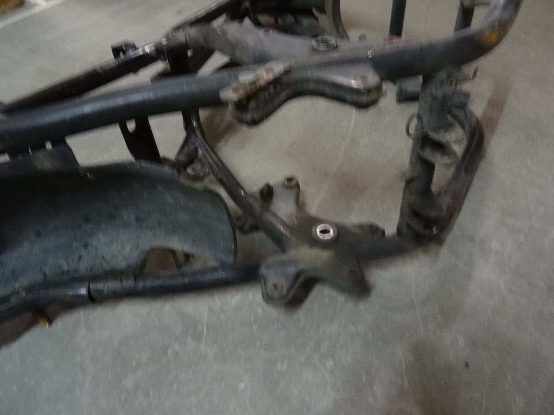 Kawasaki Strada: KAWASAKI GPZ 1100 I  10B 1983 Rahmen – Difettoso da Niederbipp venduto da mission55impossibile 4