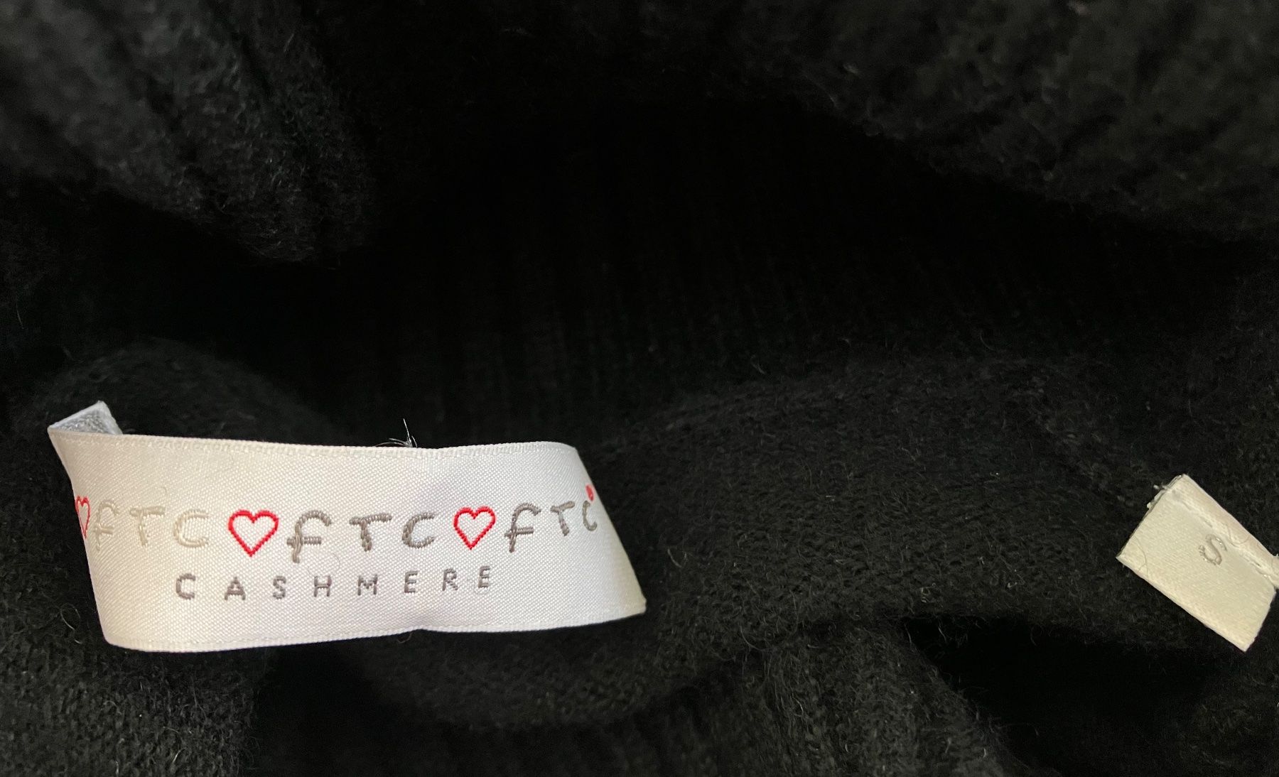 FTC Vestiti: FTC Kaschmir Kleid Gr.S – Usato da Unterägeri venduto da Jutka_04 1