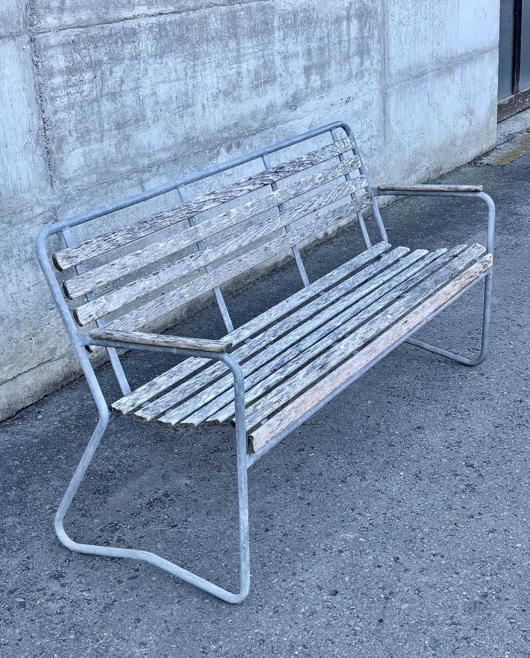 Panchine: 50er Jahre Gartenbank BIGLA oder so???? – Usato da Lüchingen venduto da Eeizo