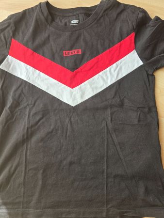 Levi's T-Shirt, schwarz mit coolem Print, Grösse XS