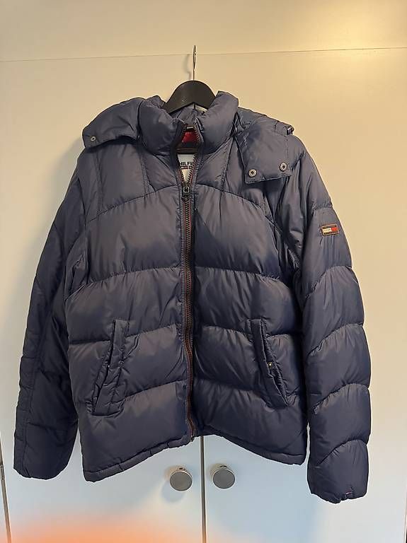 Jacken: Daunenjacke Hilfiger Denim – Gebraucht aus Rothrist von Baggio19