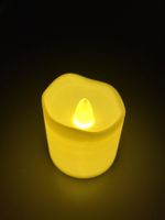 LED Teelicht, LED Kerze, batteriebetrieben, warmes Licht