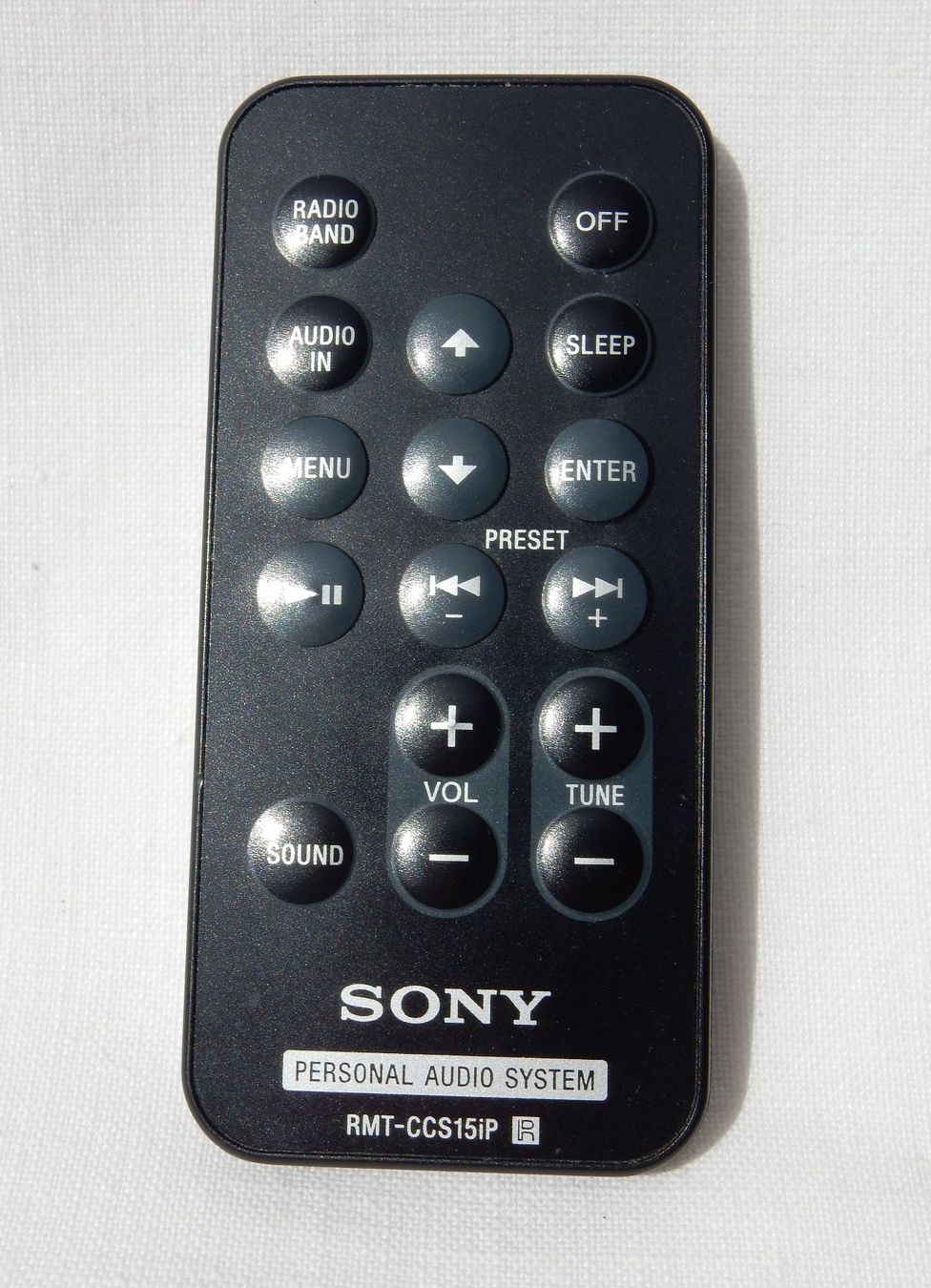 Docking station: **SONY ICF-DS15iP Radiowecker iPod/iPhone Docking Station** – Usato da Zürich venduto da Holzbolzen 4
