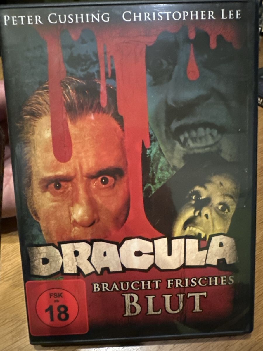 Tutti i DVDs: Dracula braucht frisches Blut. Christopher Lee DVD. – Usato da Benken ZH venduto da Audi-erich