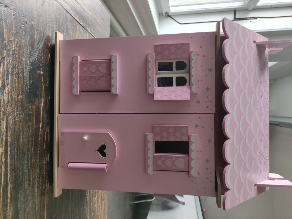 Puppenhaus aus Holz Kaufen auf Ricardo