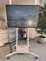 Surface Hub 2s, Microsoft Teams Rooms + Mobile Battery