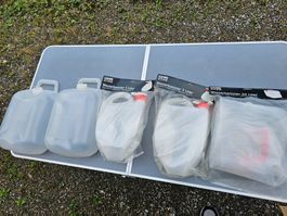 Wasserkanister Set: 1x20L, 4x5L 1x2L Faltkanister Top!