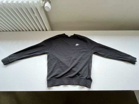 Nike Whoosh Sweatshirt – Schwarz – Sticklogo – Top Zustand
