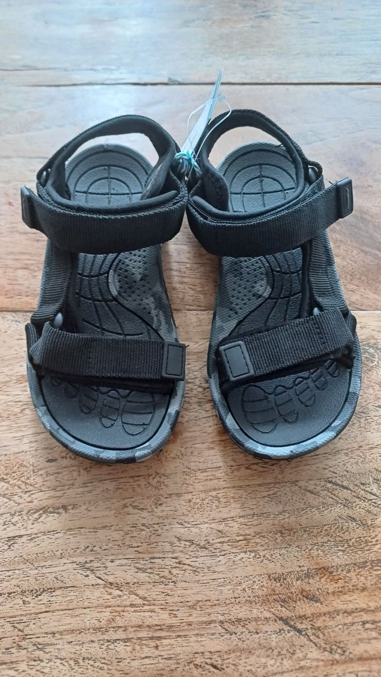 Scarpe per ragazzi: Sandalen Gr. 30 NEU! – Nuovo e nell'imballaggio originale da Oberrieden venduto da Raja011