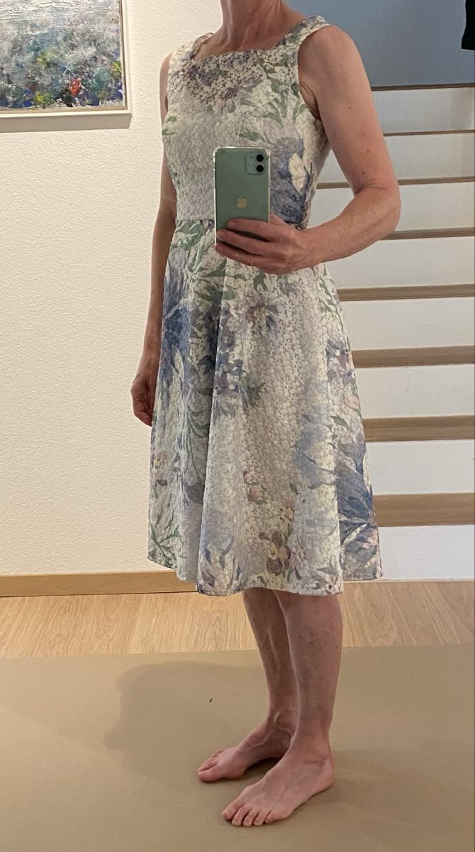 Vestiti: Festliches Sommerkleid Gr34/36 – Usato da Hinteregg venduto da Ampfani 2