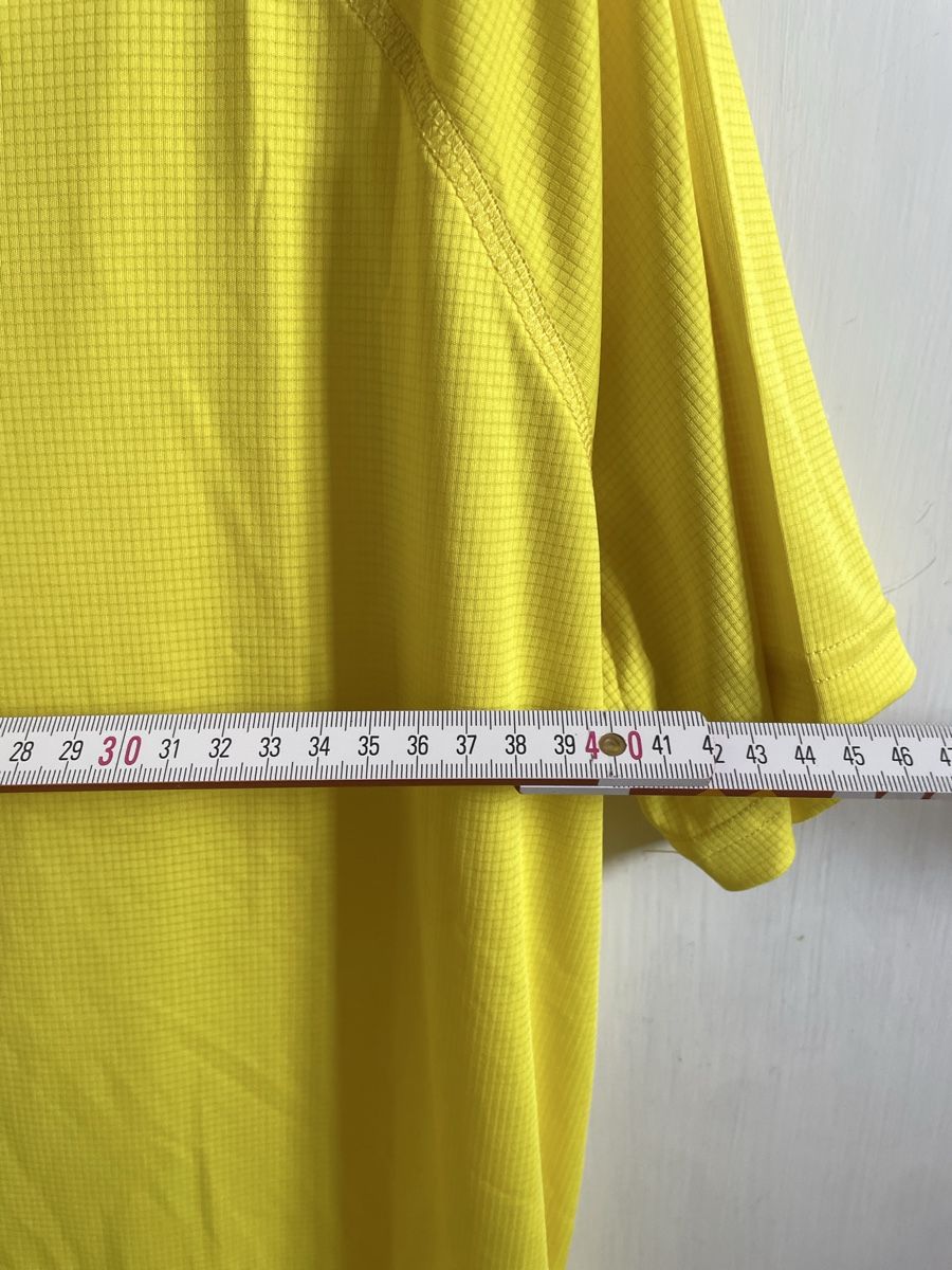 T-shirts: Sportshirt Gelb S – Neuf (Voir description) à Bremgarten AG par fhr.11 4