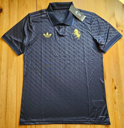 Juventus Turin Trikot adidas NEU Gr. M Juve Italien Fussball