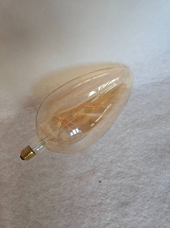 Lampen: Glühbirnen in verschiedenen Grössen – Gebraucht aus Salez von Roland.wo