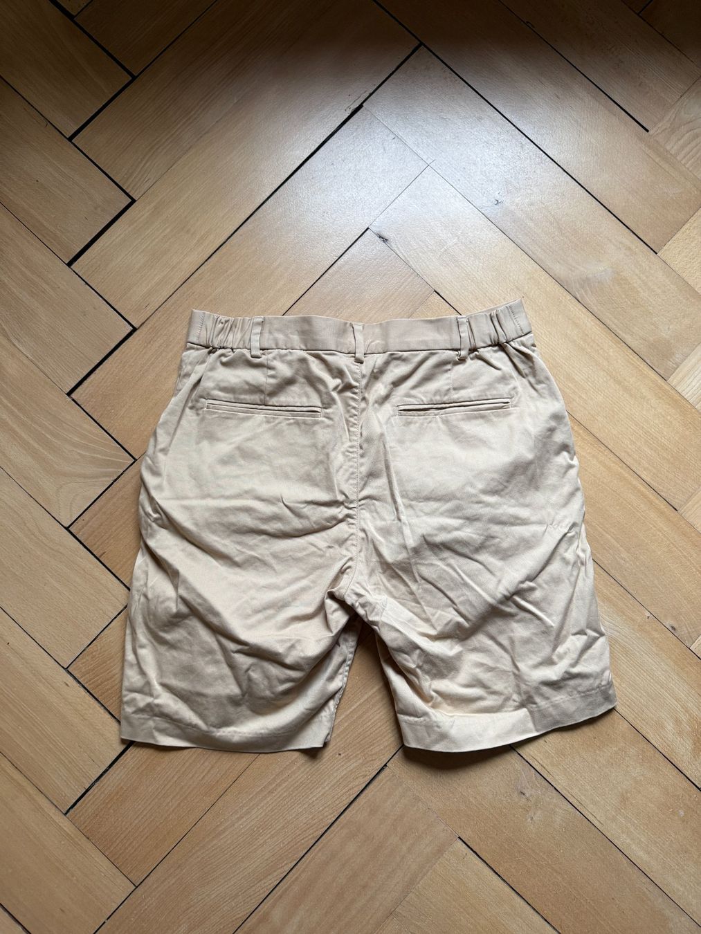 Cos Hosen: COS - Shorts beige 48 – Gebraucht aus Zürich von Diazaio 2