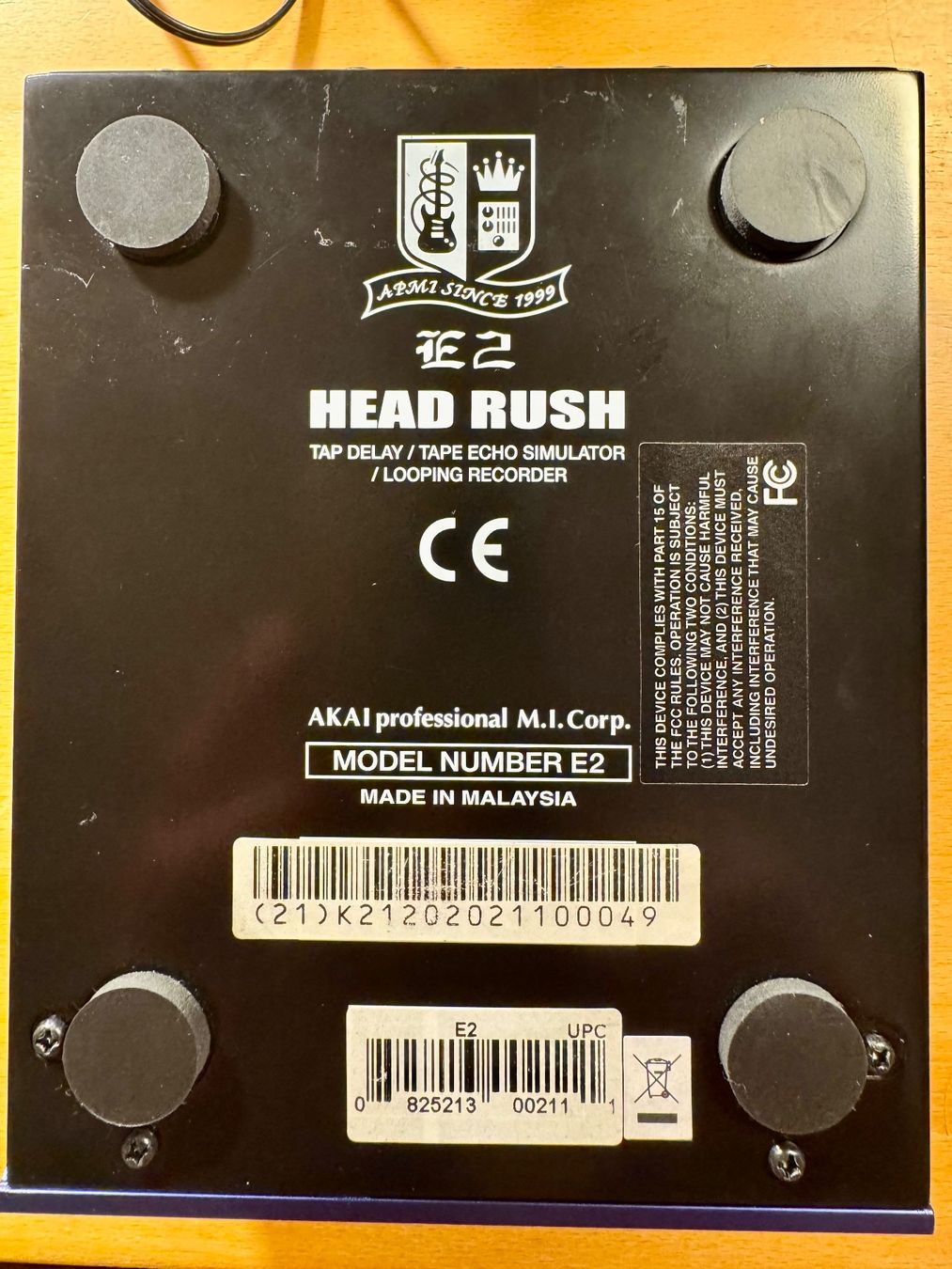 Instruments de musique: Akai Headrush E2.   Effektgerät für E-Gitarre – D'occasion à Nidau par cocodo 8