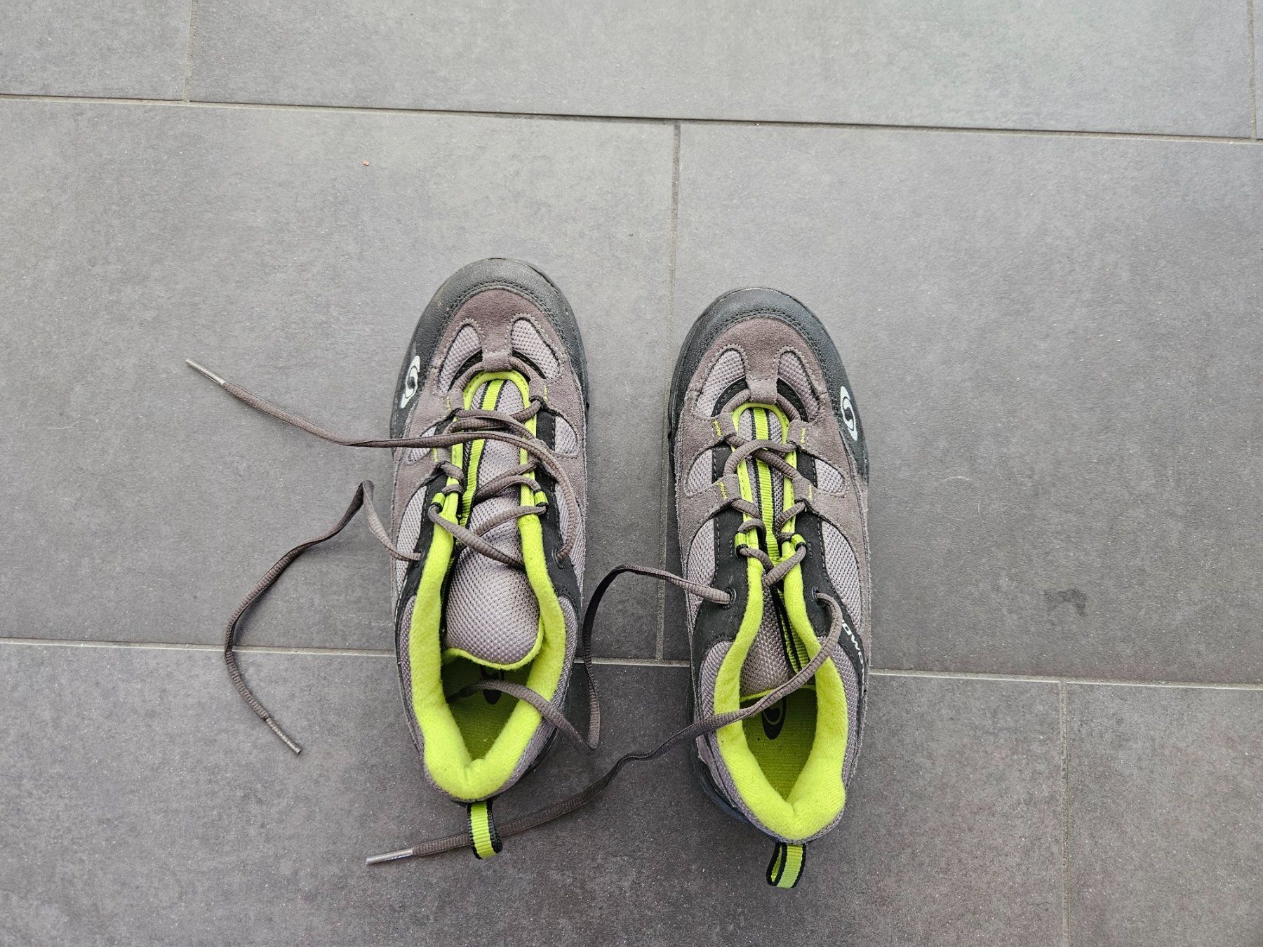 Salomon Scarpe da uomo: Salomon Trekkingschuhe – Usato da Boswil venduto da Goorlie