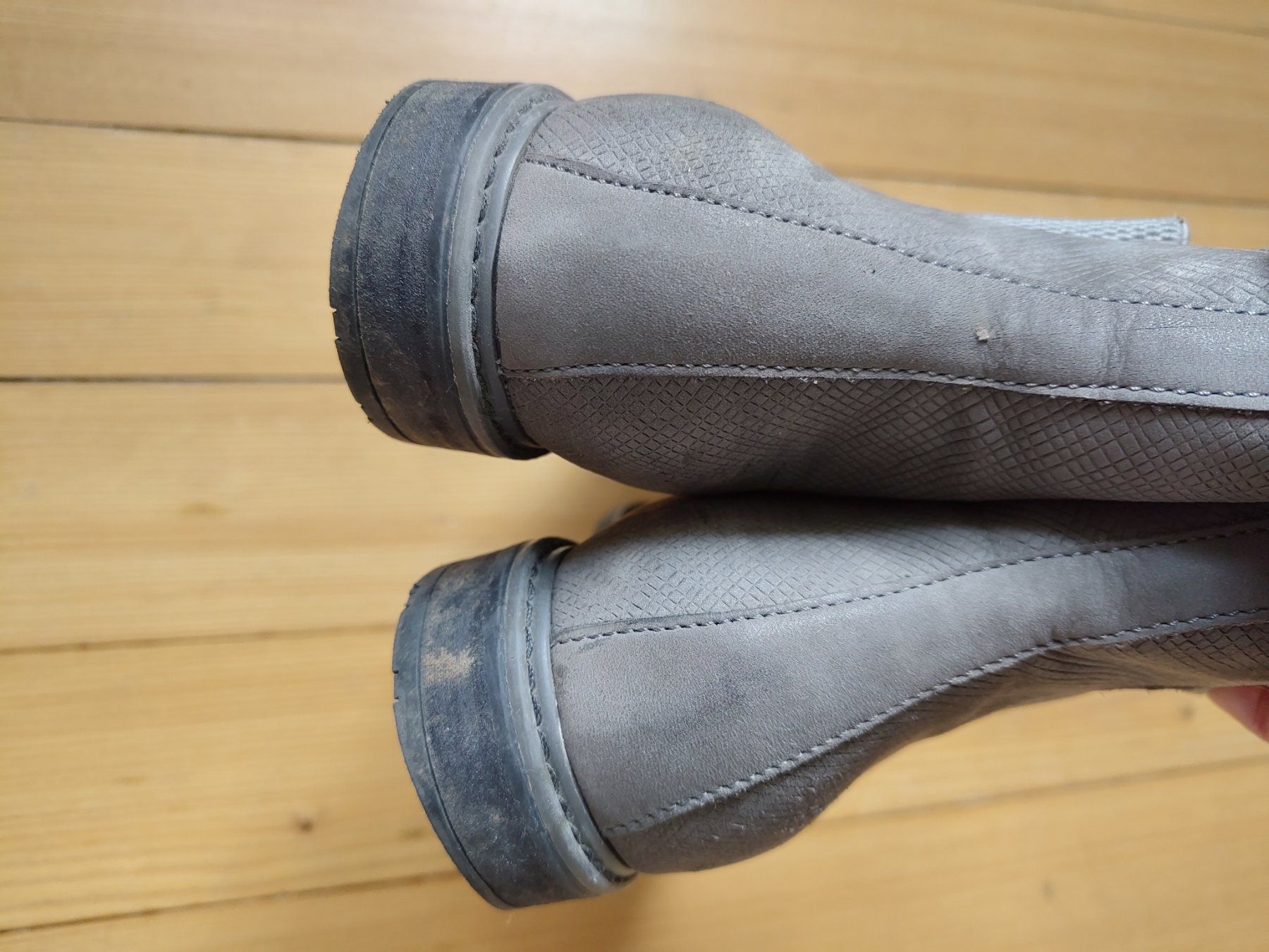 Scarpe da donna: Graue Lederschuhe Grösse 39 – Usato da Basel venduto da ste_g9bv 3