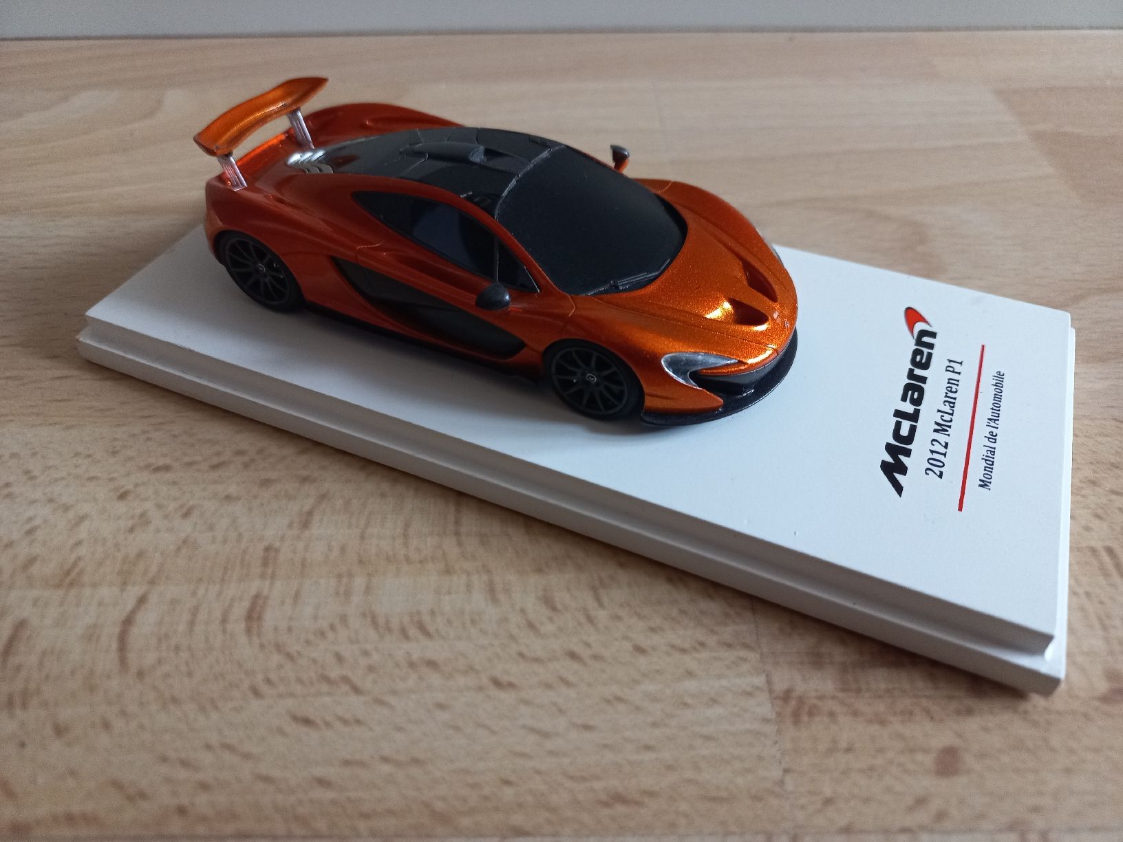 True Scale Miniatures Modellautos: McLaren P1 1/43 TSM – Gebraucht aus Attalens von remy_s00 4