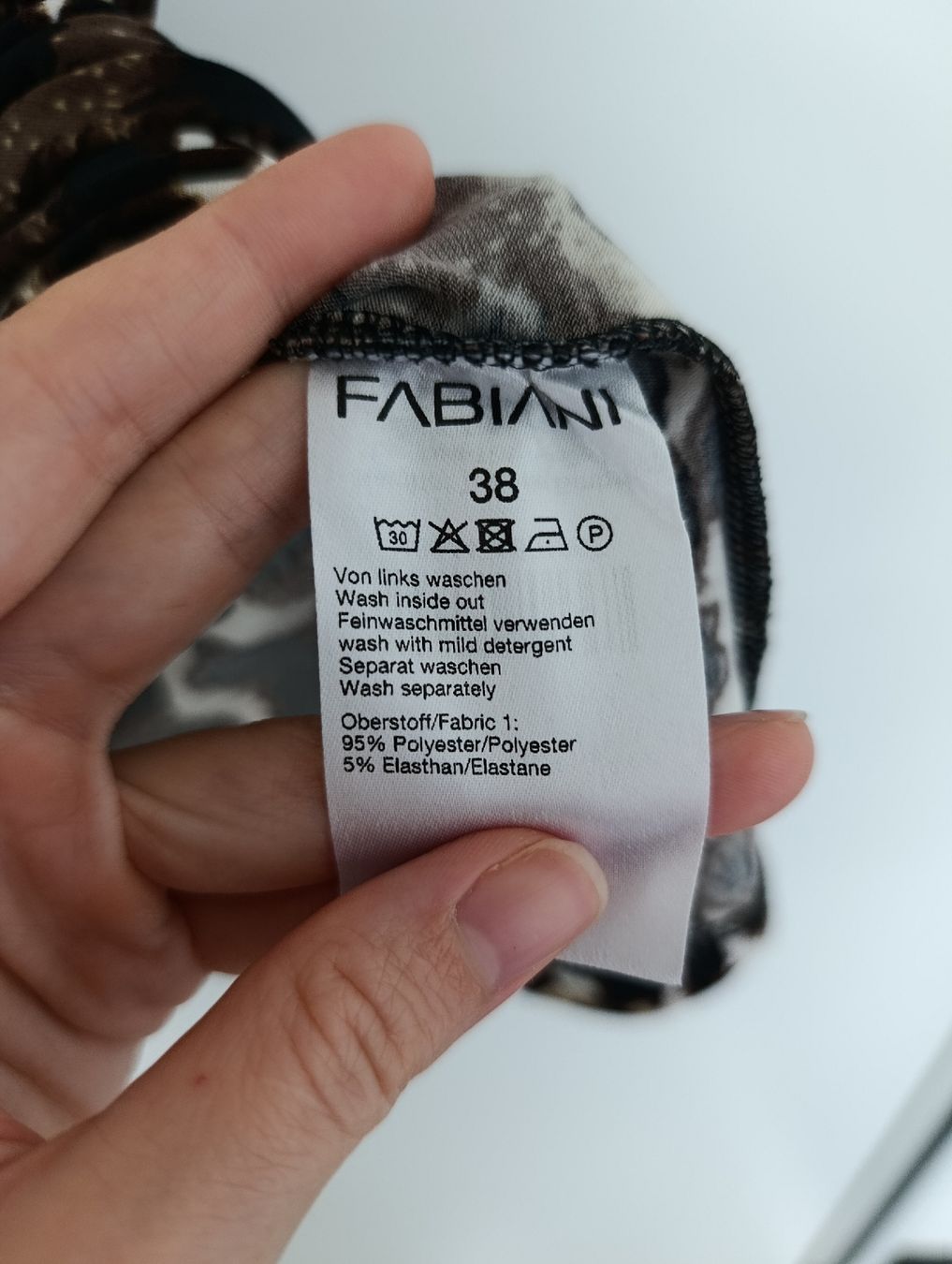 Vestiti: Kleid mit Leopardenmuster in Gr. 38 – Usato da Dietikon venduto da iksan 1