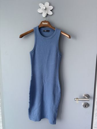 Robe New Yorker bleue taille M 