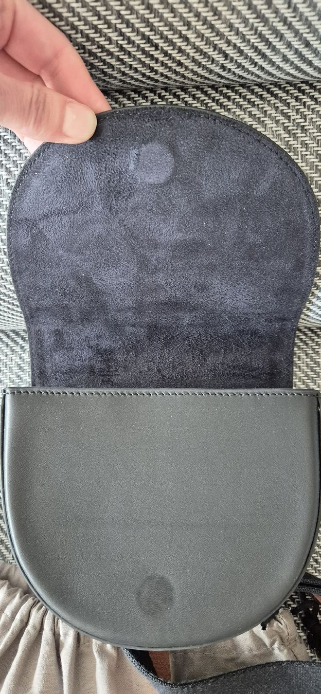 Liebeskind Borse da donna: Schulter- oder Gürteltasche aus Leder von Liebeskind, neuwer – Nuovo (secondo la descrizione) da Herznach venduto da DieMartin 6