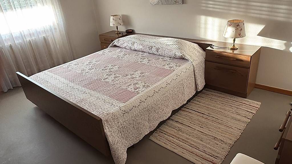 Schlafzimmer in sehr gutem Zustand (Gebraucht) in Wäldi für CHF 1 – nur Abholung auf Ricardo kaufen