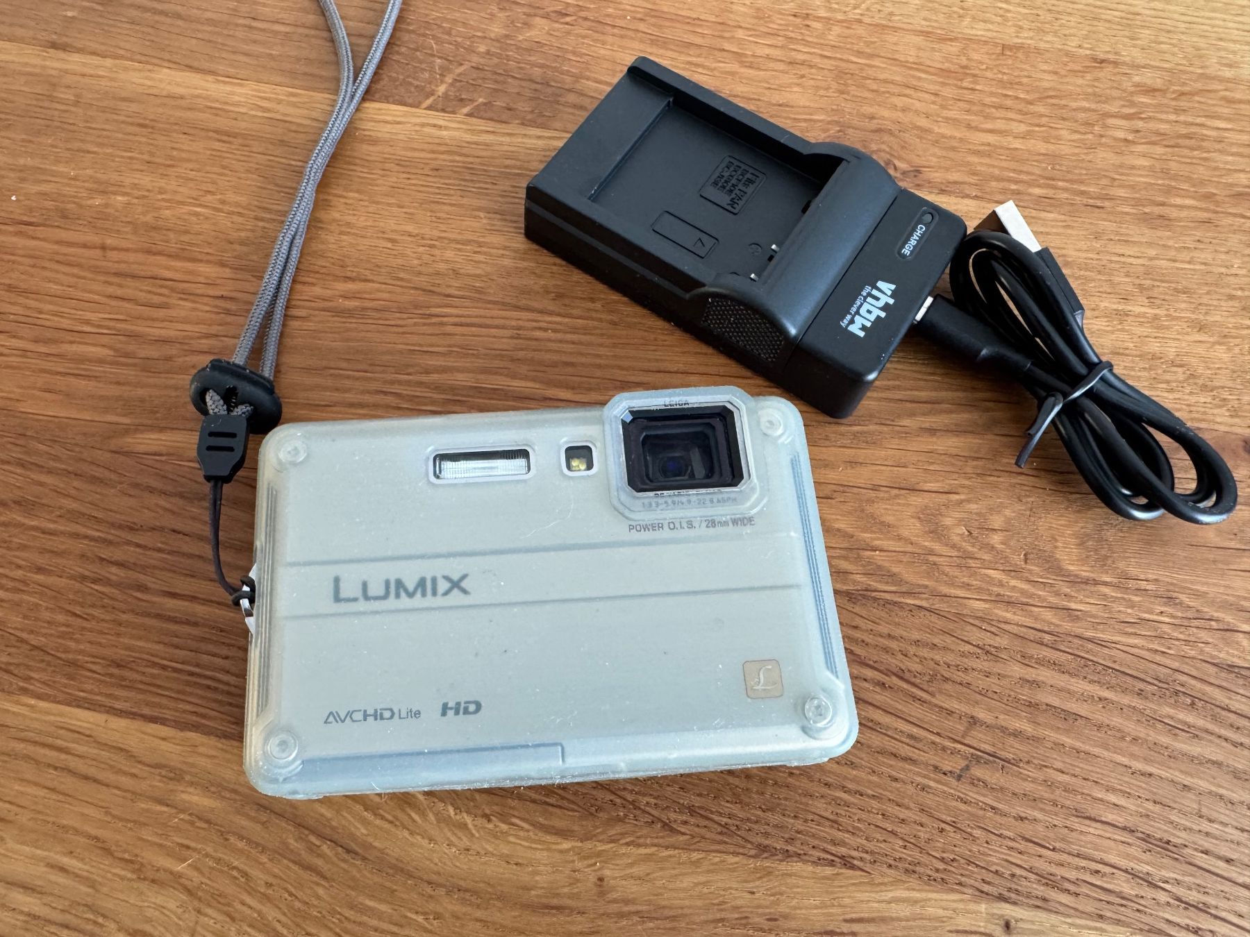 Panasonic Fotocamera: Panasonic Lumix DMC-FT2 – Usato da Frauenfeld venduto da dilili 7