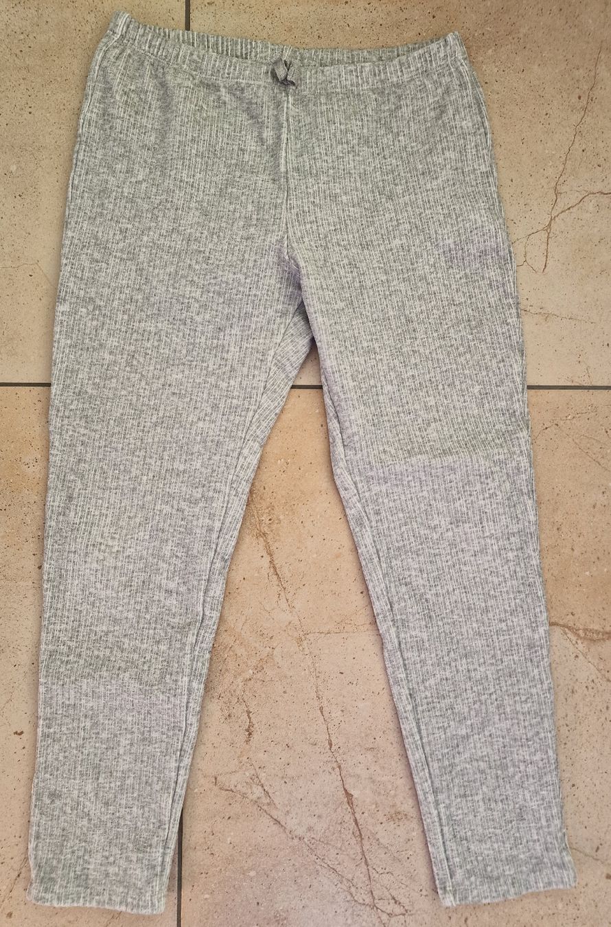Calze & Collant: Leggins grösse 158 – Usato da Frutigen venduto da Maqua