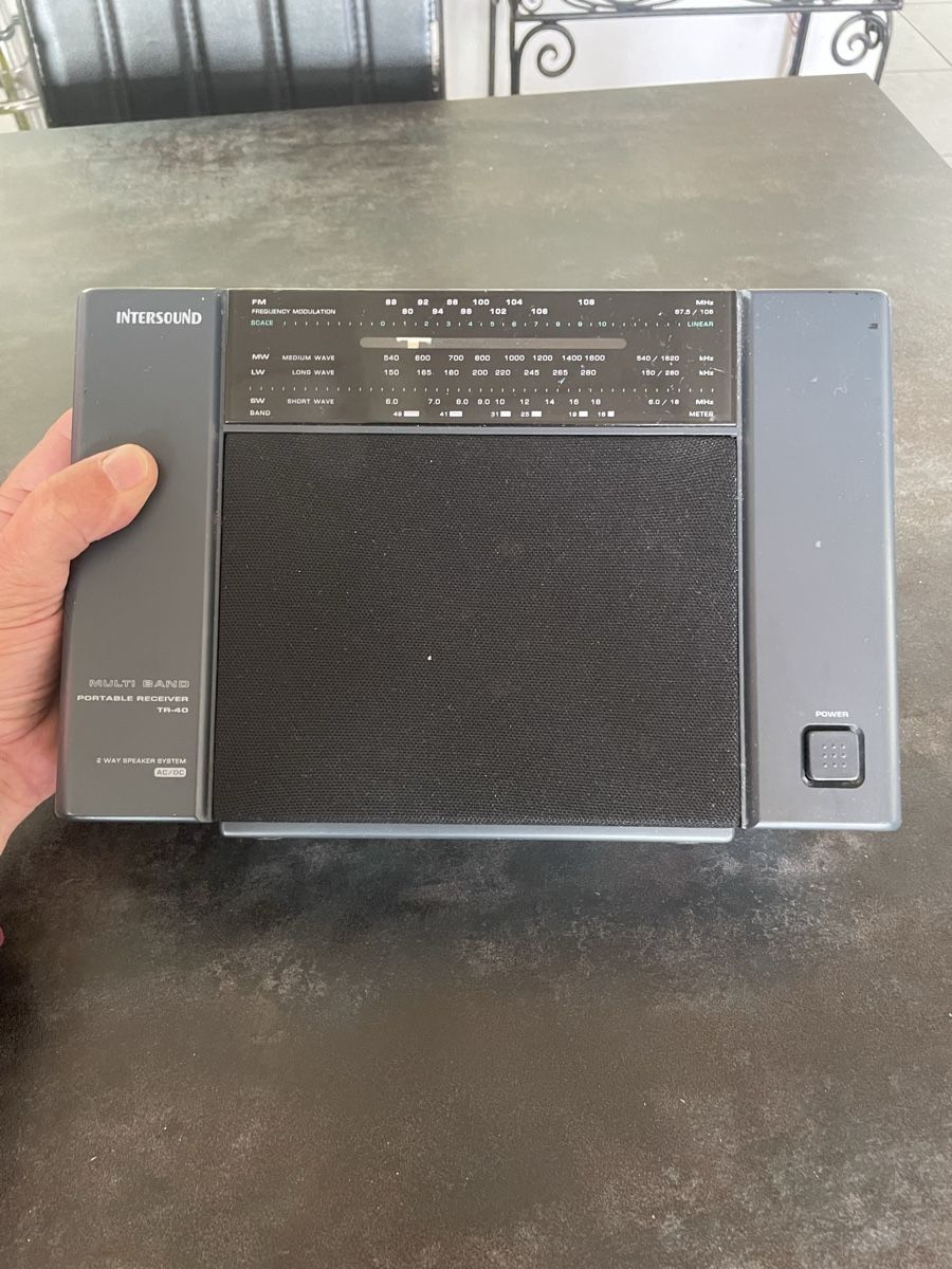Radio: Radio Vintage Intersound modèle TR-40 – Usato da Vallamand venduto da Bricbracbroc82 4