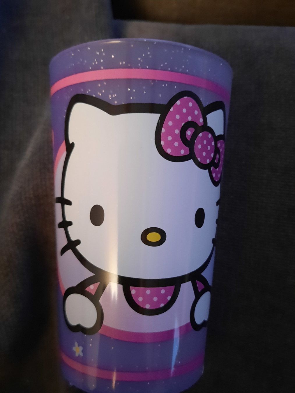 Recipients et similaires: Trinkbecker  / Kinderbecher Hello Kitty lilla – Neuf avec emballage d'origine à Oberönz par oen_2ymk 1