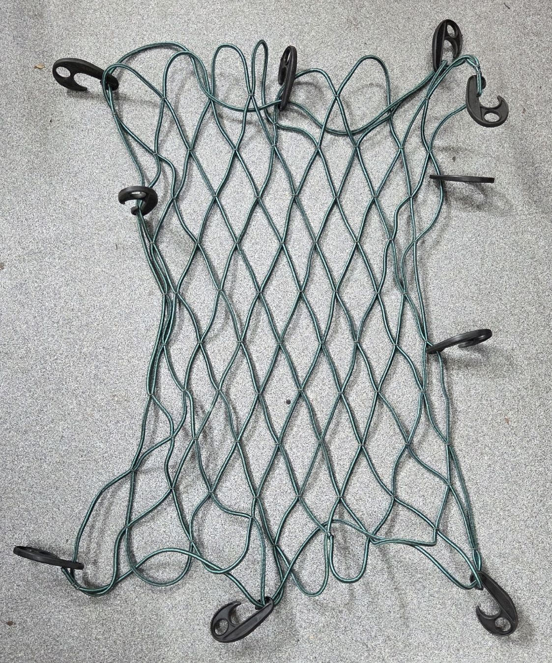 Rimorchi: Gepäcknetz mit 8 Haken, elastisch, für Auto oder Anhänger – Usato da Kirchberg SG venduto da Bibsli