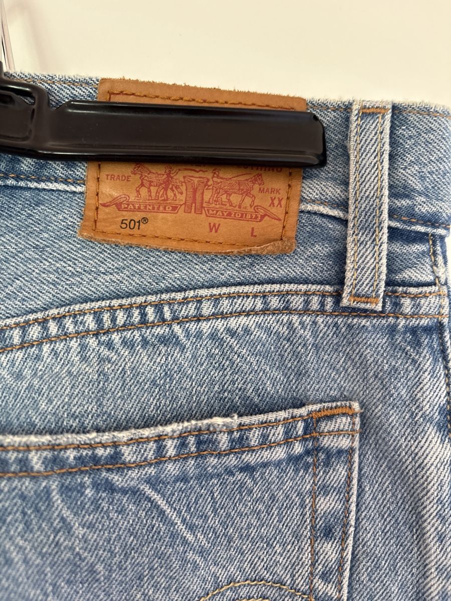 Levi's Jeans: Distressed Levi's Jeans – Neu (gemäss Beschreibung) aus Oberhasli von ani_97f7 2