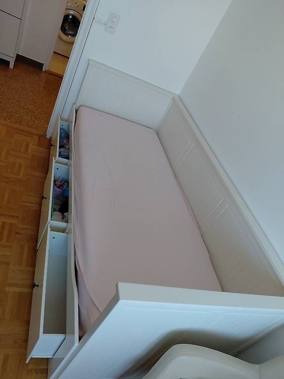 Letti: Lit ikea +matelas   – Usato da Cossonay-Ville venduto da haj_8vxy 2