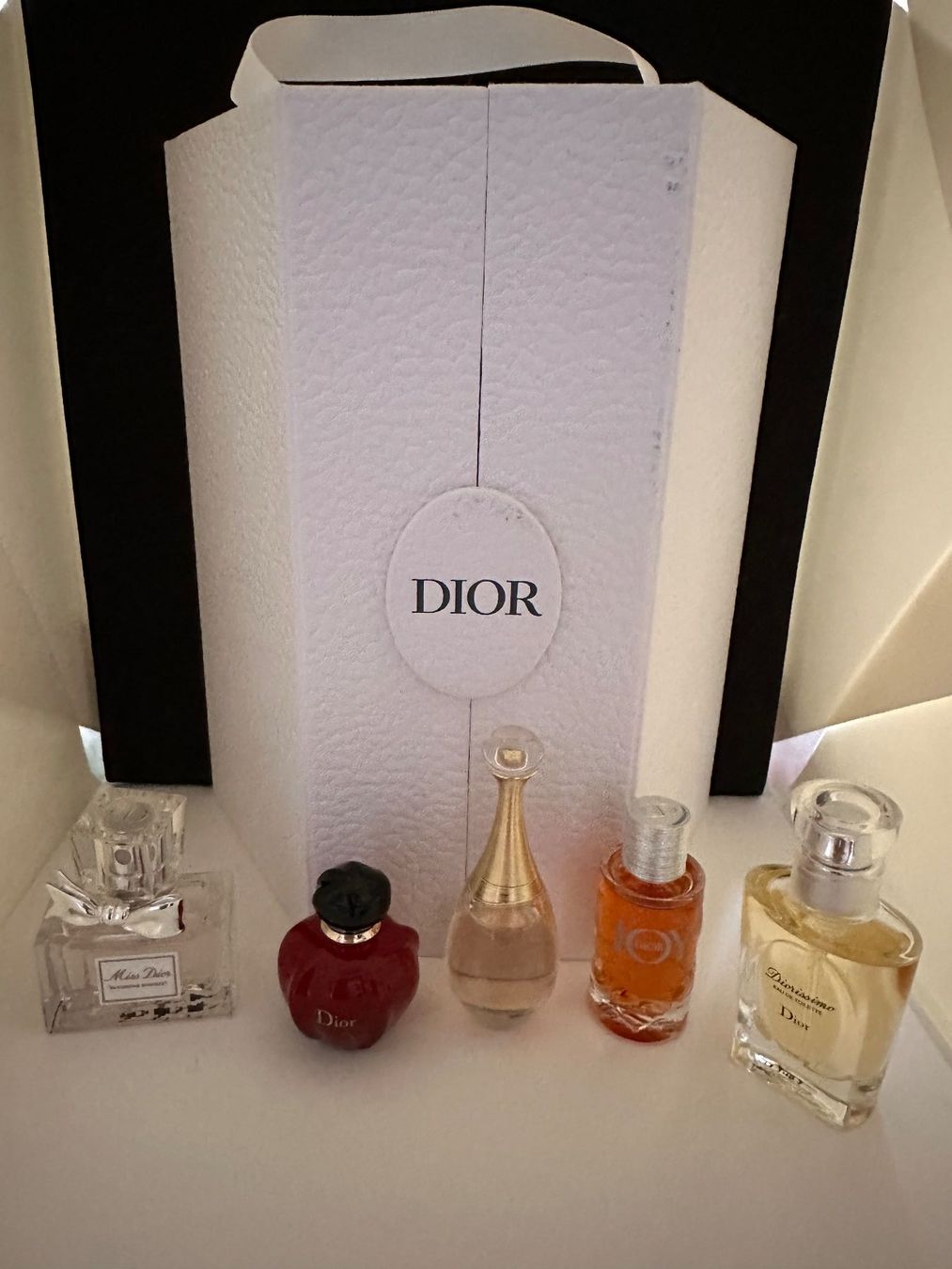 Dior Profumi & Eau de Toilette: Coffret miniatures Dior parfums – Nuovo e nell'imballaggio originale da Bouveret venduto da seb_rjx8 5