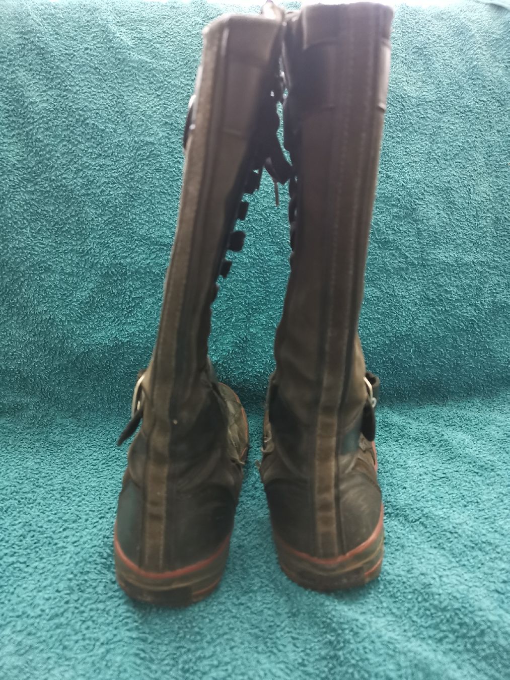 Scarpe da donna: Converse Stiefel Grösse 38.5 – Usato da Stäfa venduto da Pinky777 2