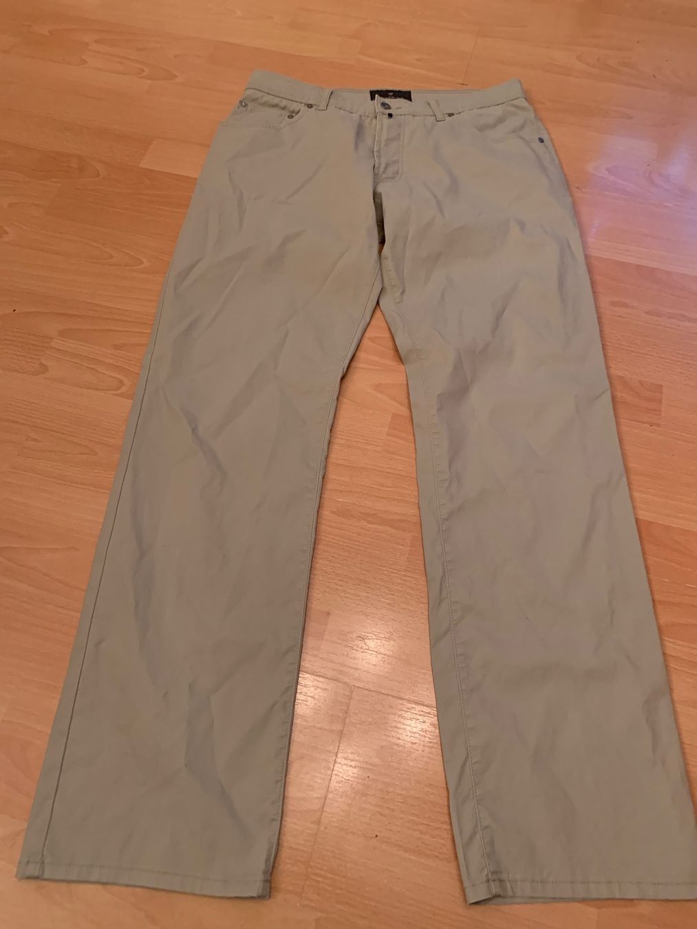 Pantaloni: Pantalon beige Westbury taille 46cm – Usato da MEYRIN venduto da Gwendo10