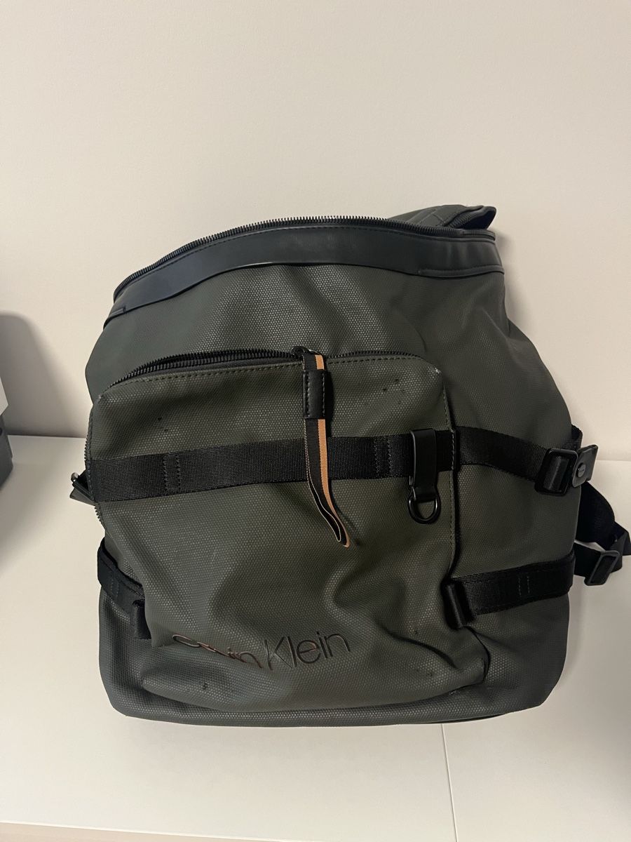 Calvin Klein Zaini: Verkaufe Calvin Klein Rucksack – Usato da Kloten venduto da ble_2qbc 2