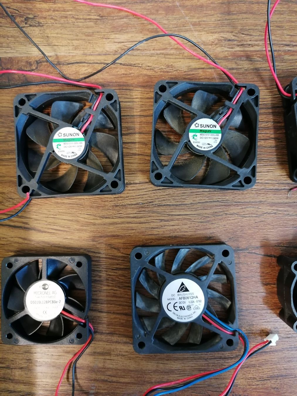 Ventilatori: Axiallüfter , Ventilatoren – Usato da Niedergösgen venduto da piccorx5 5