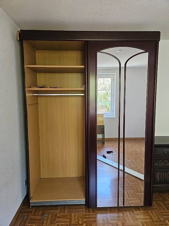 Armadi: Eleganter Kleiderschrank mit grossen Spiegelfronten – Usato da Kaltenbach venduto da Sebiii14 3