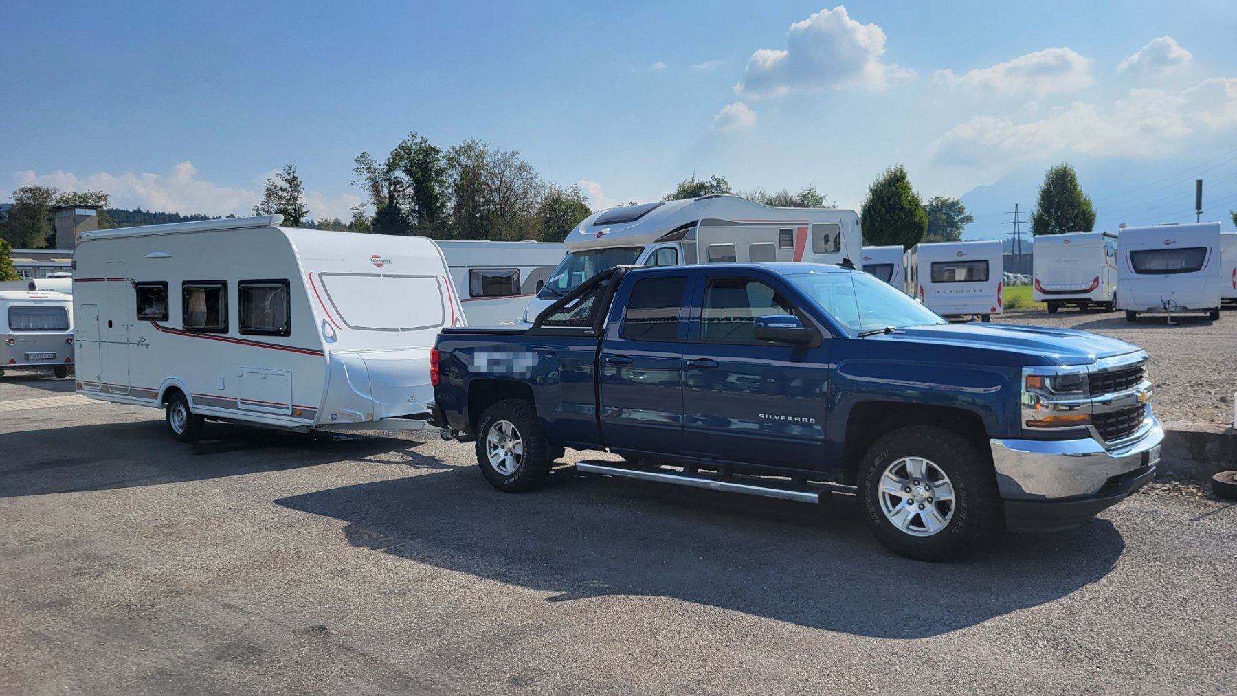 Chevrolet Automobili: Chevrolet Silverado 1500 - 3.5t Anhängelast – Usato da Schötz venduto da holz.wurm 6