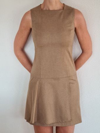 Etuikleid dunkel beige Benetton Gr XS neuwertig