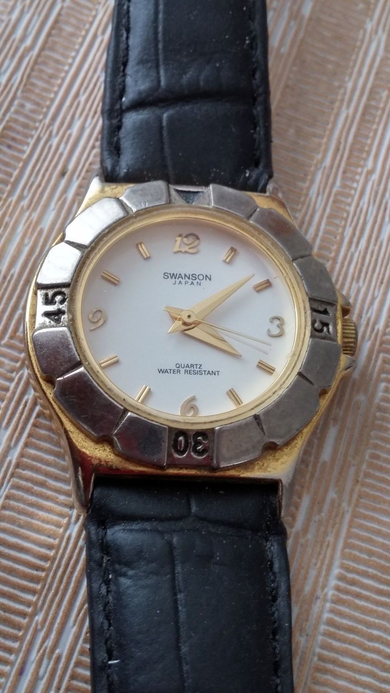 Orologi: schöne Swanson Japan Damenuhr – Usato da Zürich venduto da sendbad