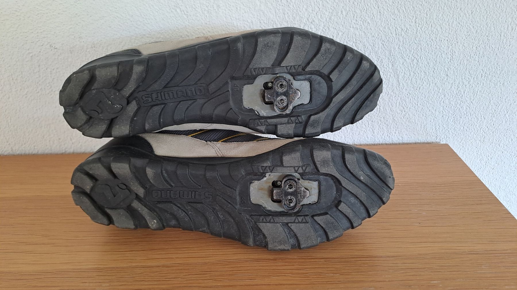 Shimano Chaussures hommes: Veloschuhe Gr.46 – D'occasion à Unteriberg par 12Schneehasen 1