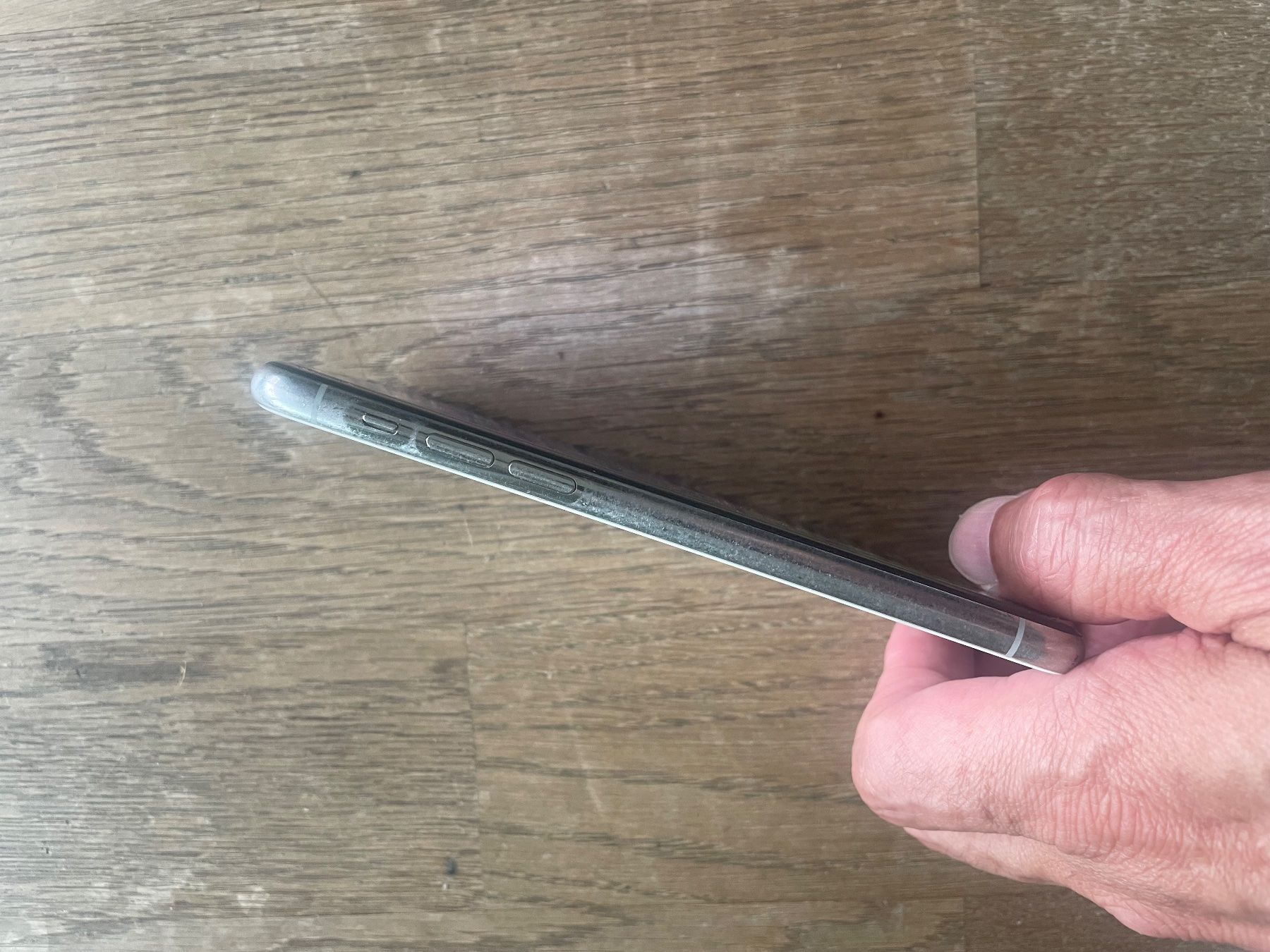 Apple Telefoni cellulari / Smartphones: iPhone 11 Pro 256GB - guter Zustand – Usato da Steinhausen venduto da rod_g2cz 4