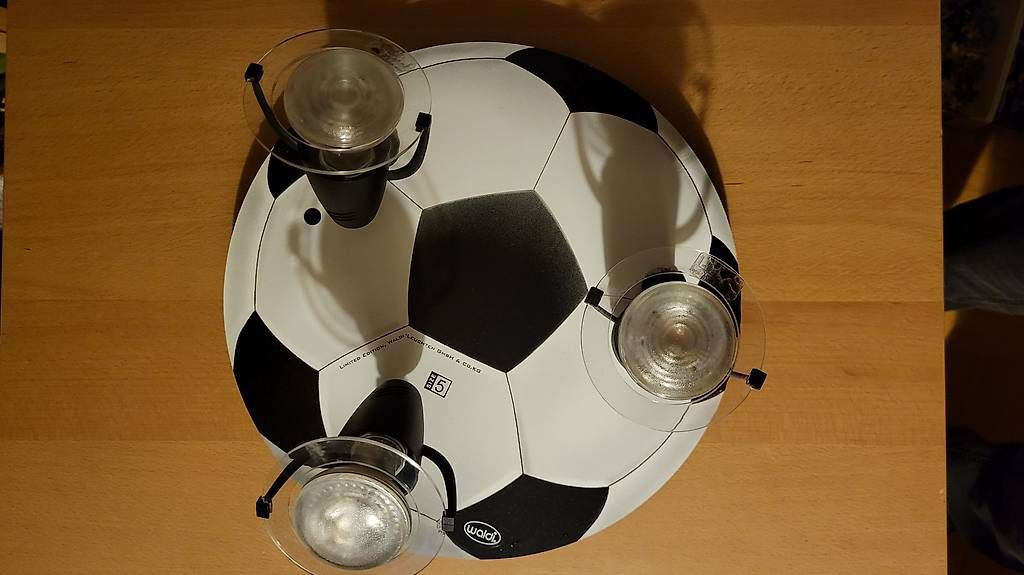 Lampadari & plafoniere: NEUWERTIGE Fussballlampe – Usato da Rorschacherberg venduto da Maku007 1