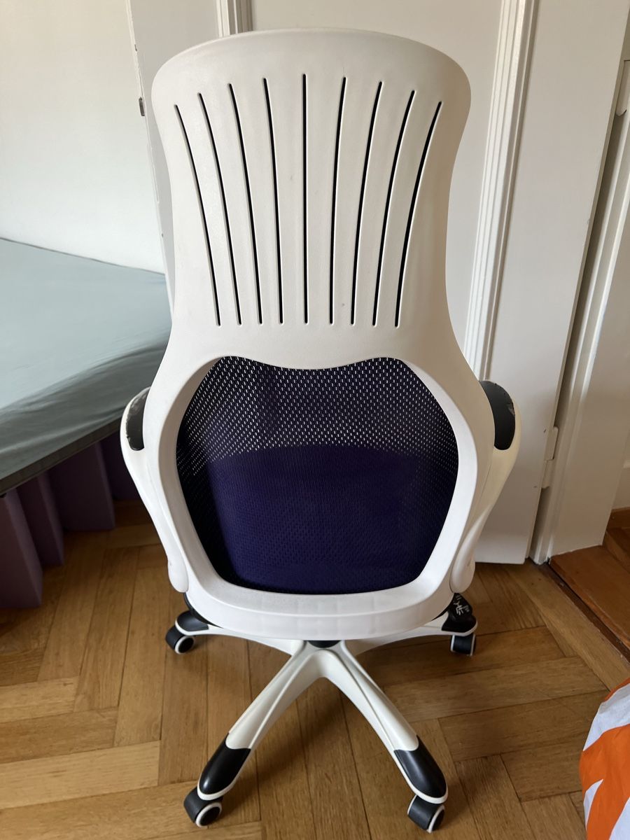 Sedie: Bequemer Gamingstuhl / Bürostuhl – Usato da Bern venduto da D.Pace 2