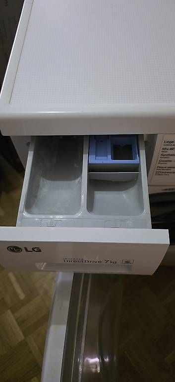 Lavatrici: Machine à laver LG 7Kg – Usato da Sion venduto da lou2101 1